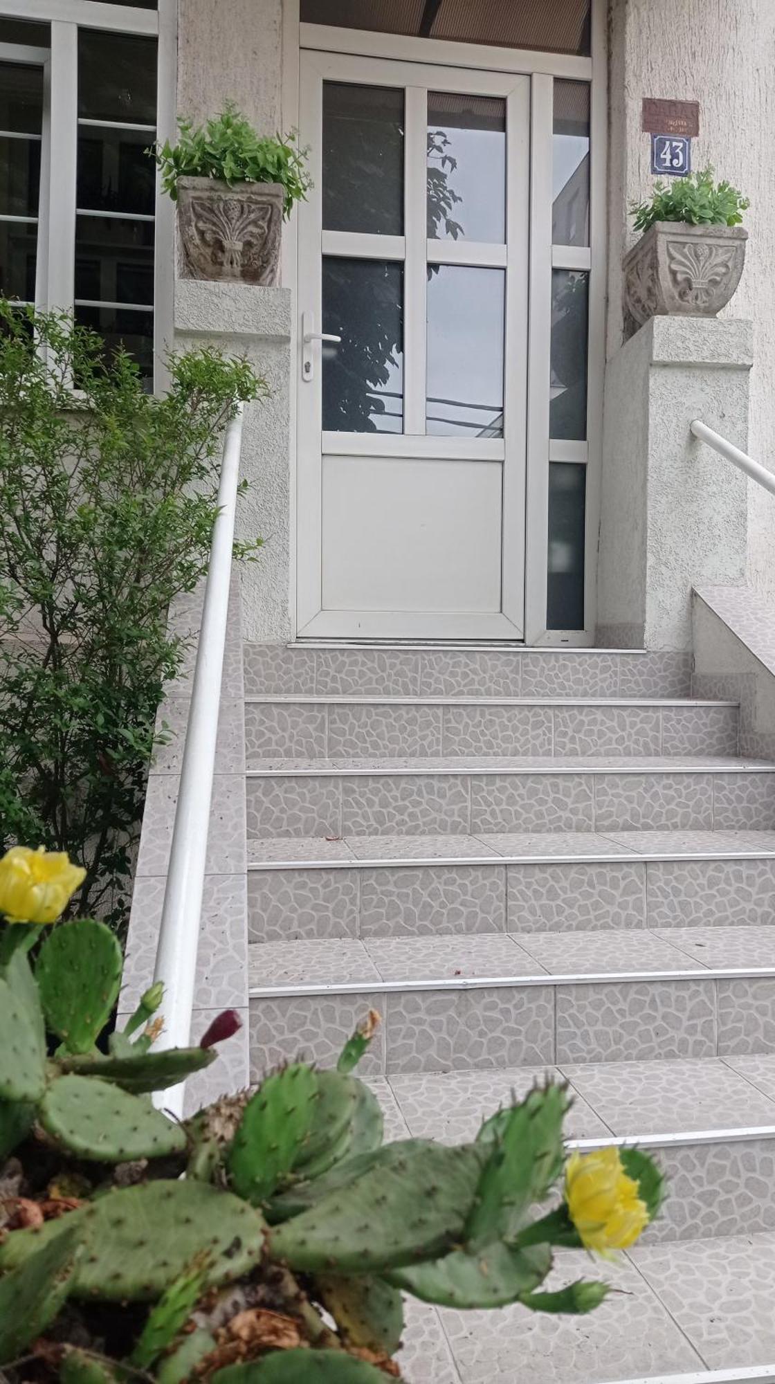 Belgrade Apartment Happy Garden Belgrado Exterior foto